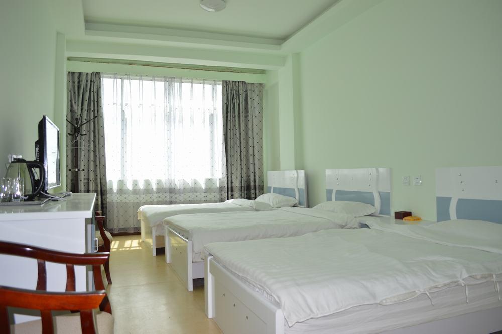 Tianwaitian Inn Lhasa Buitenkant foto